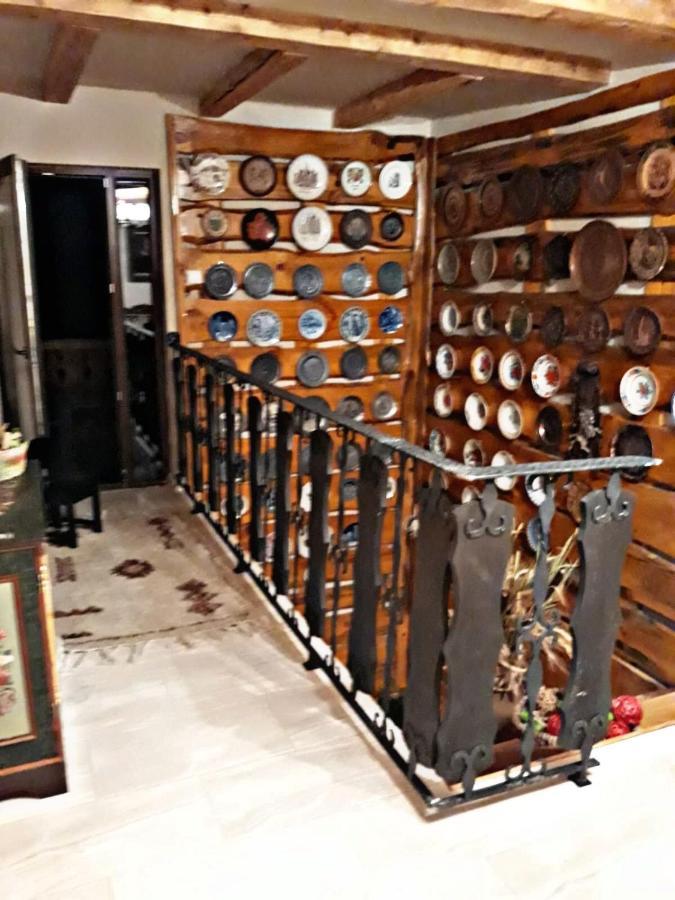 La Curtea Veche Appartement Lapus Buitenkant foto