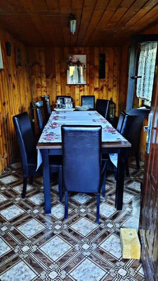 La Curtea Veche Appartement Lapus Buitenkant foto